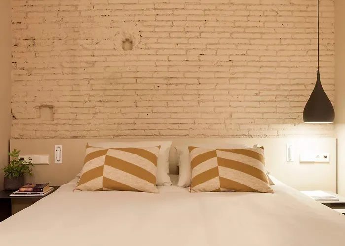 Destinationbcn Universitat Apartments